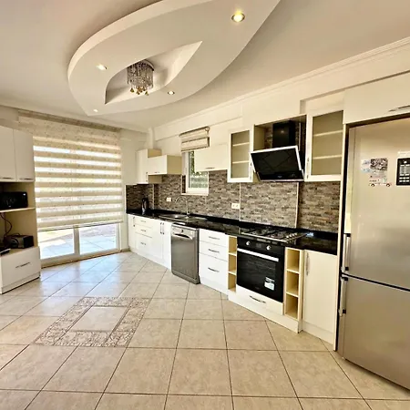 Angel Valley Villa With Private Pool Near Hisaroenue Βίλα